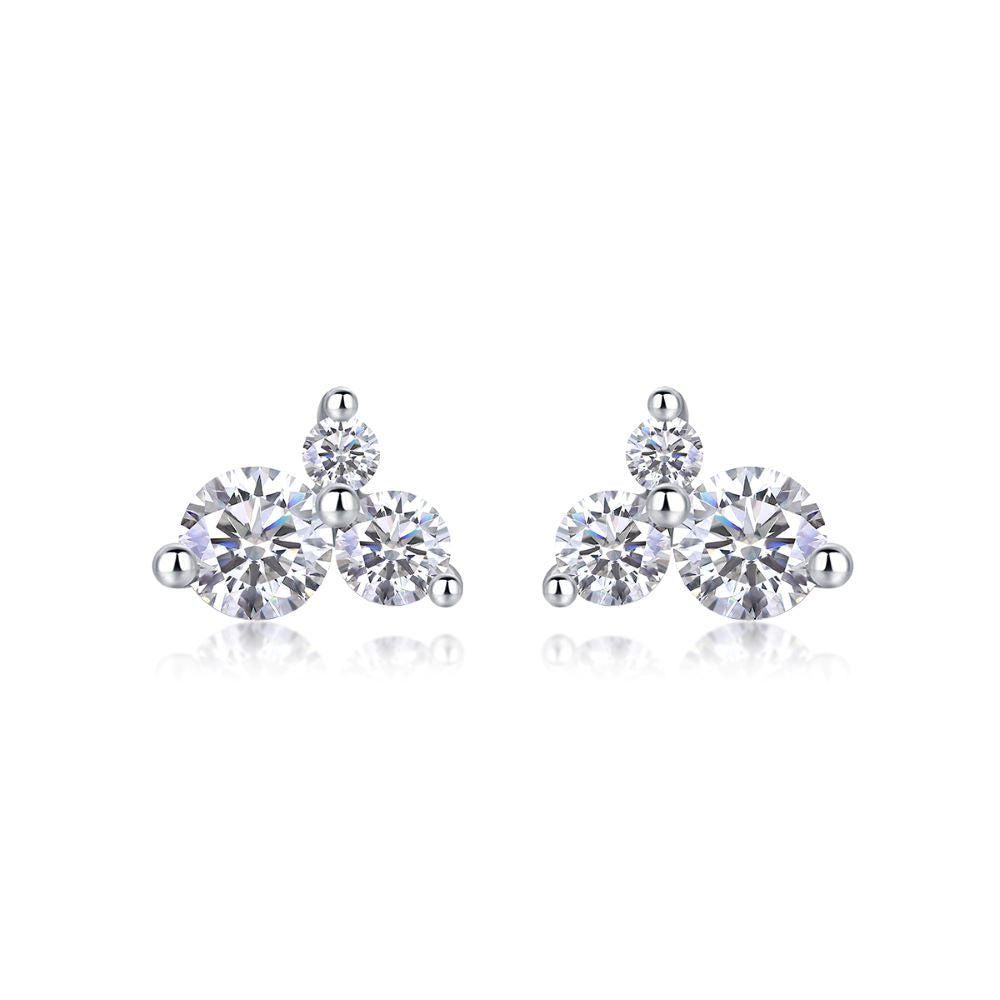 E13172 Chic Moissanite Stud Earrings – Asymmetrical Sparkle with Timeless Elegance