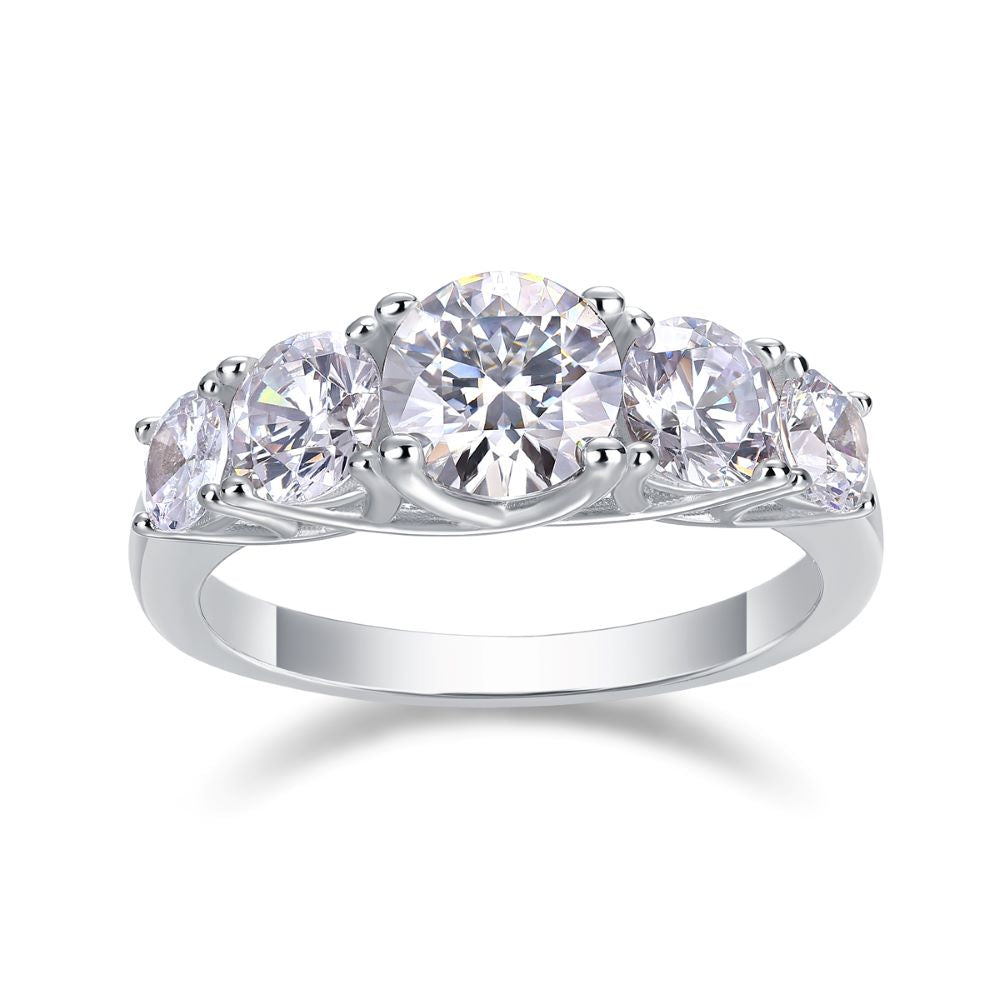 R12949 Exquisite Solitaire Moissanite Ring – Modern Classic Design with Sparkling Gemstone