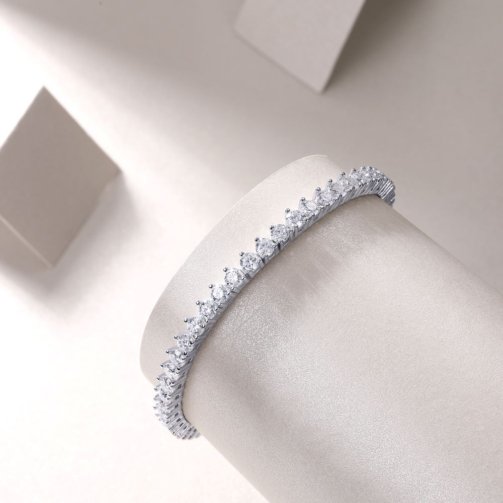 L13233-16.5CM-P Classic Three-Prong Tennis Bracelet – Elegant Moissanite Diamond Sparkle with Secure Double Lock