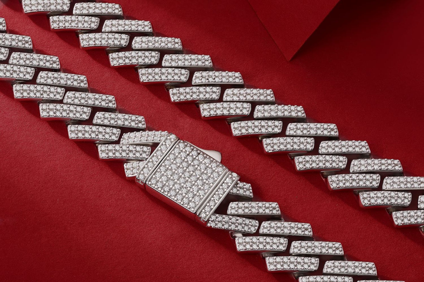 N12737-55CM-G Trendy Moissanite Cuban Link Bracelet – Bold Geometric Design, Fully Paved Iced Out Style