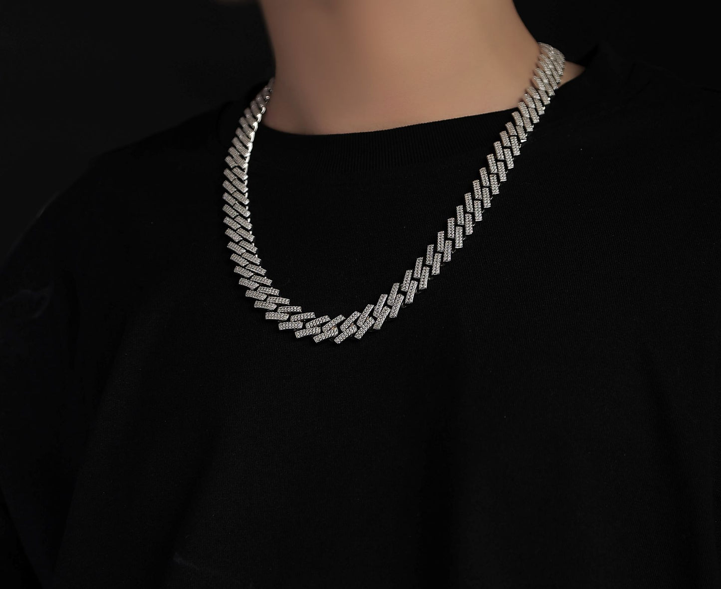 N12737-55CM-G Trendy Moissanite Cuban Link Bracelet – Bold Geometric Design, Fully Paved Iced Out Style