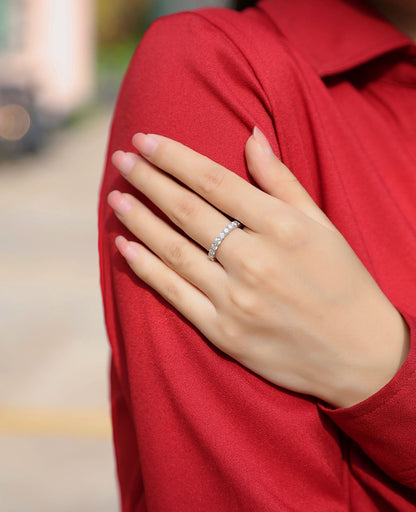 R12742-P Brilliant Round-Cut Moissanite Ring – Pavé Band in 925 Sterling Silver
