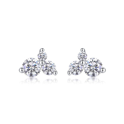 E13172 Chic Moissanite Stud Earrings – Asymmetrical Sparkle with Timeless Elegance
