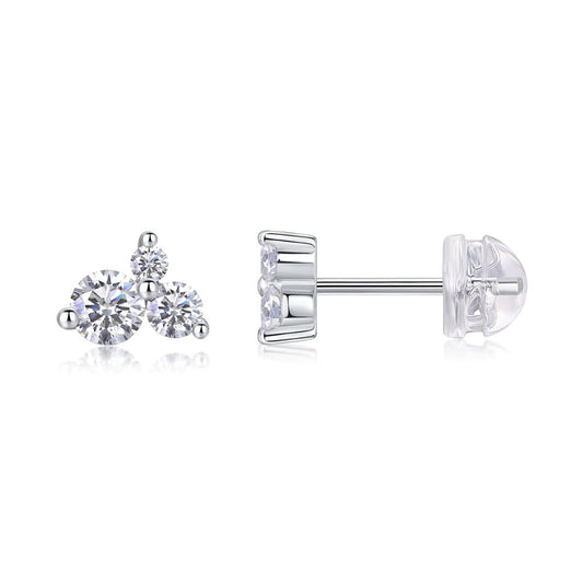 E13172 Chic Moissanite Stud Earrings – Asymmetrical Sparkle with Timeless Elegance